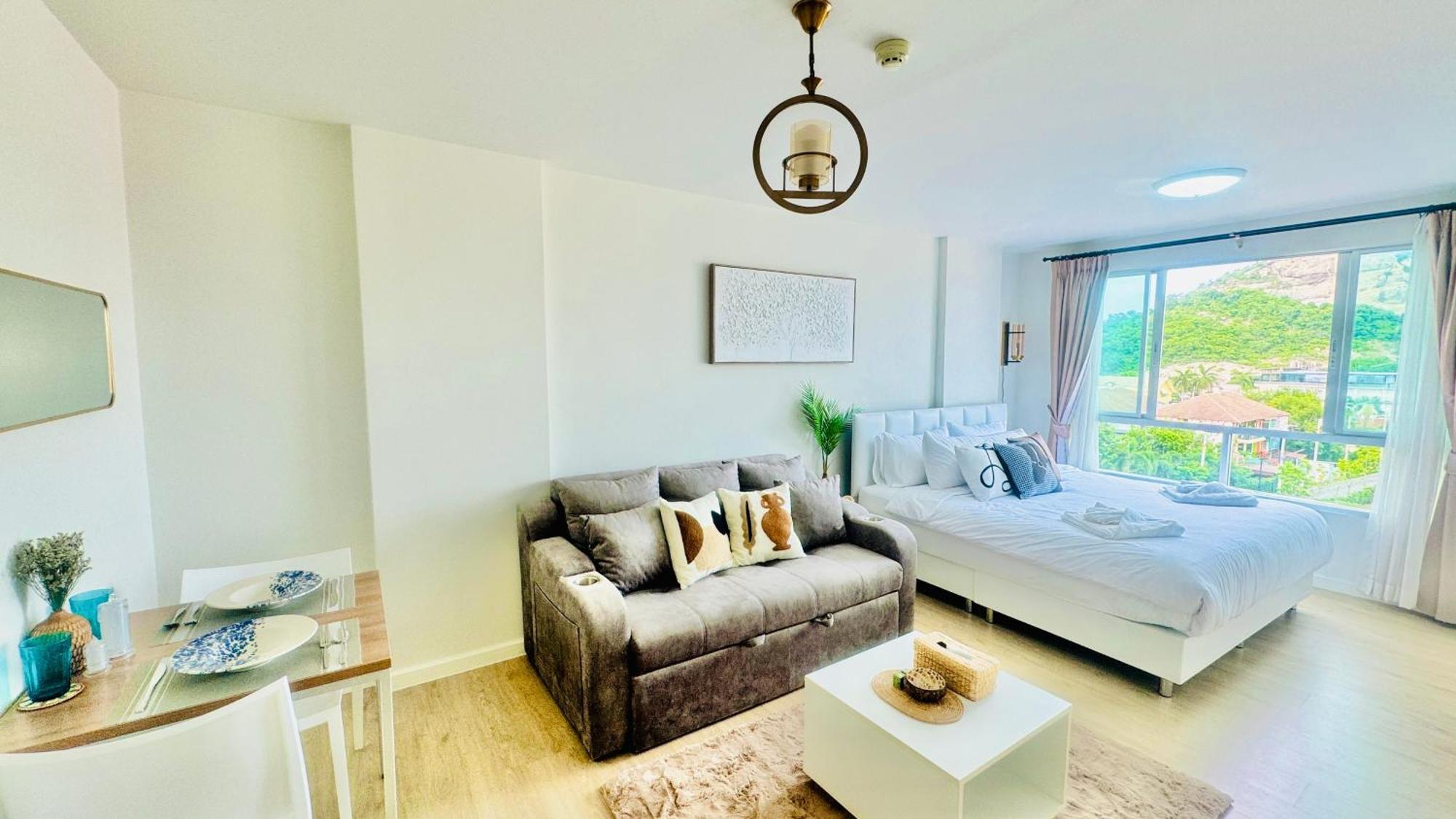 Sea&Mountain View,5 Mins Walk To Famous Beach With King Size Bed HHQ Exterior foto