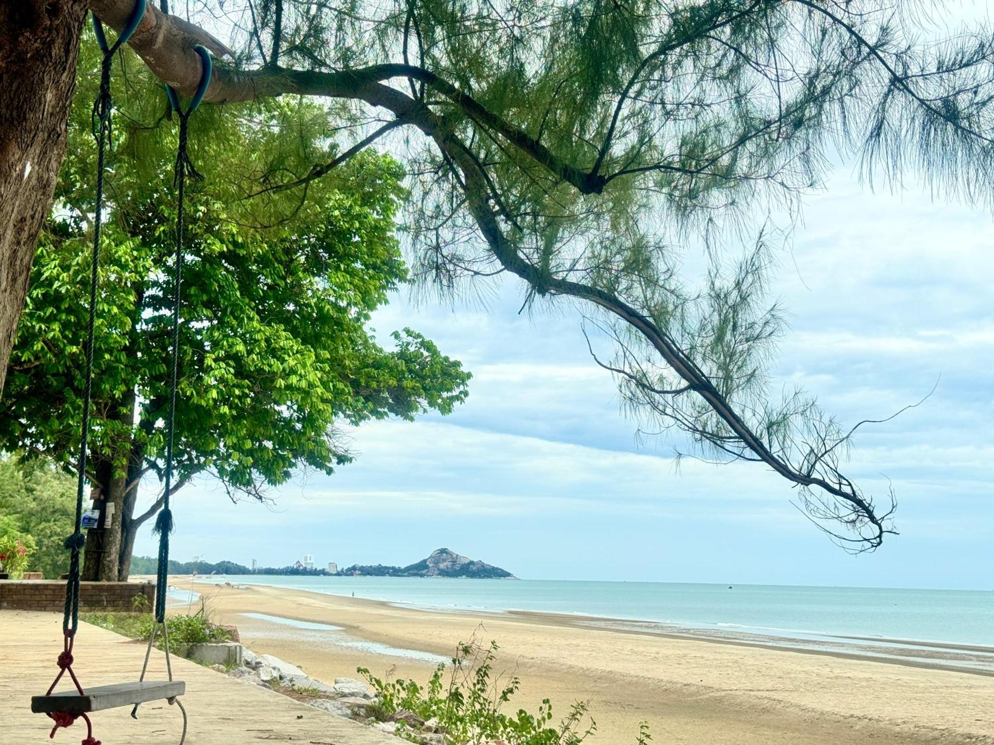 Sea&Mountain View,5 Mins Walk To Famous Beach With King Size Bed HHQ Exterior foto